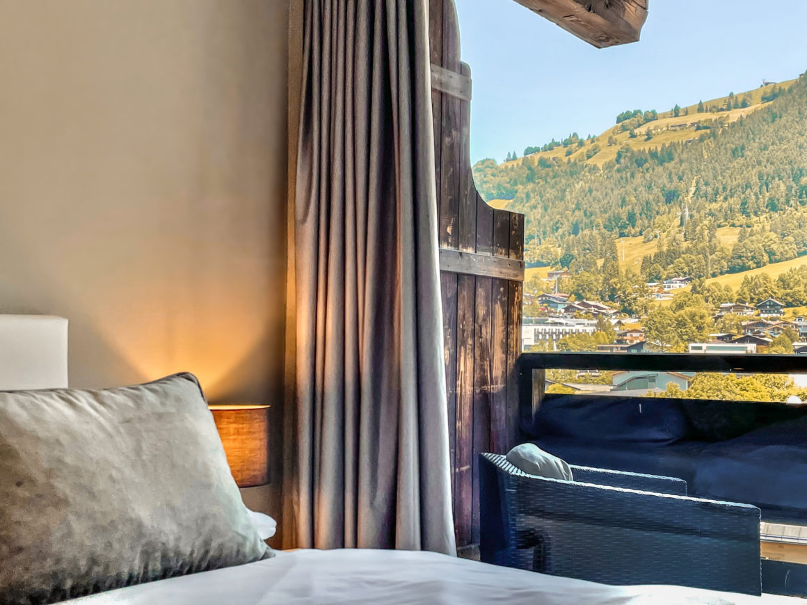 Doppelzimmer Standard (mit Balkon)